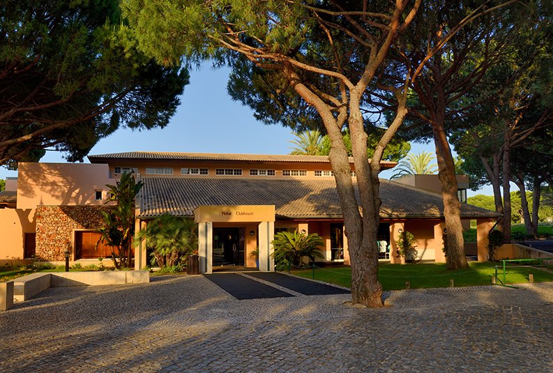 Dom Pedro | Club House