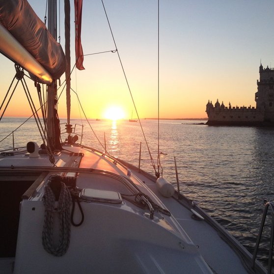 Sailing Tour by the Tagus River