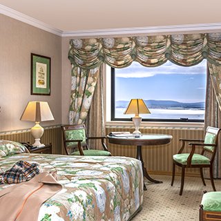 Lisbon Holidays - Dom Pedro Lisboa - Suite with River View